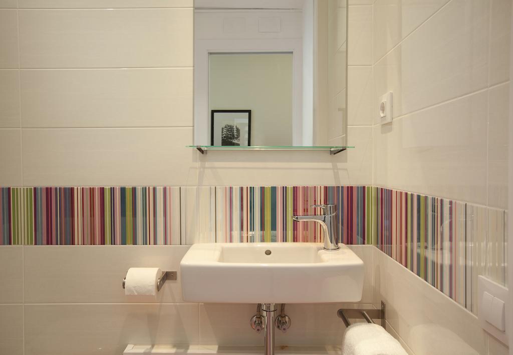 Barnapartments Basic Gracia Барселона Екстер'єр фото