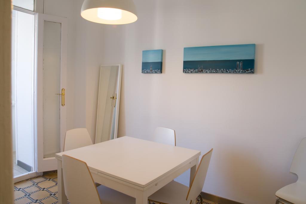 Barnapartments Basic Gracia Барселона Екстер'єр фото